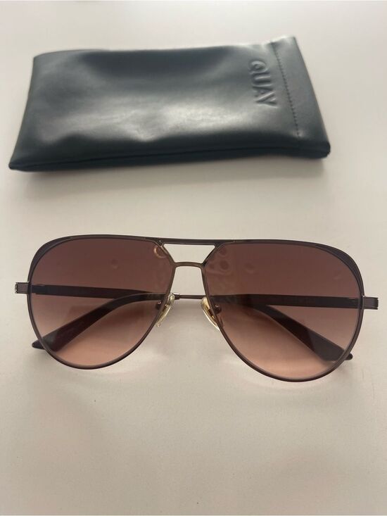 QUAY Open Tab Aviator style Sunglasses NWT main image 4